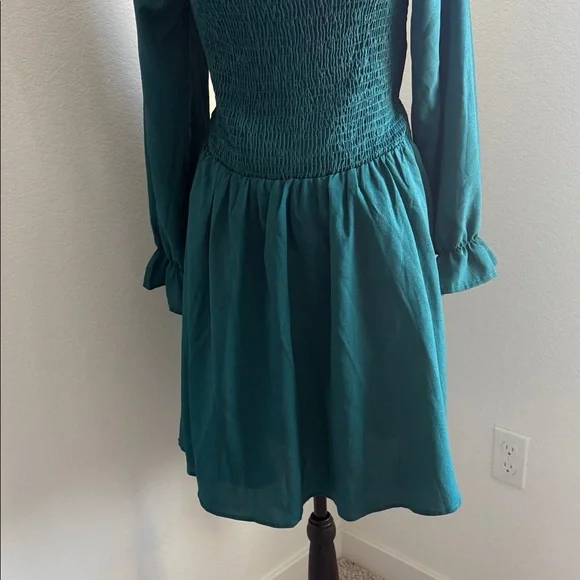 Elegant Teal Long Sleeve Dress - Picture 10 of 15